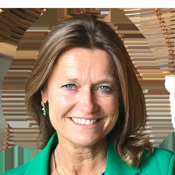 Carine de Meyere smiling portrait - Woman of the Future